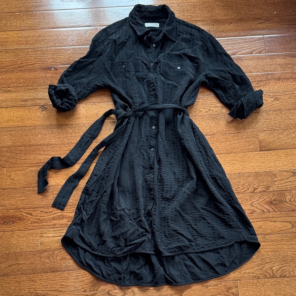 Everlane Textured Black Long Sleeve Dress